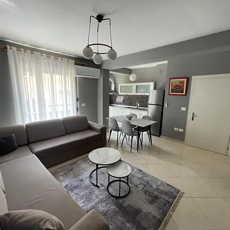 Luxury Apartment 2 Apartament Pogradec