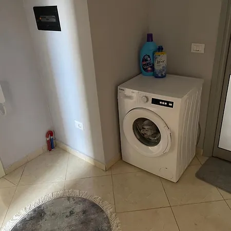 Luxury Apartment 2 * Πόγραδετς